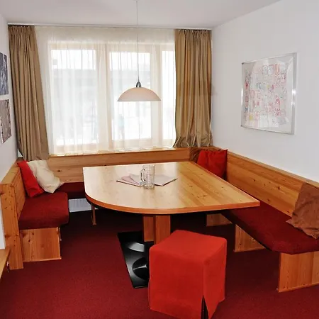 Soelle Homes Nassfeld Apartment *